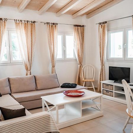 Apartment Sofia - Beachfront Άγιος Σπυρίδωνας Εξωτερικό φωτογραφία
