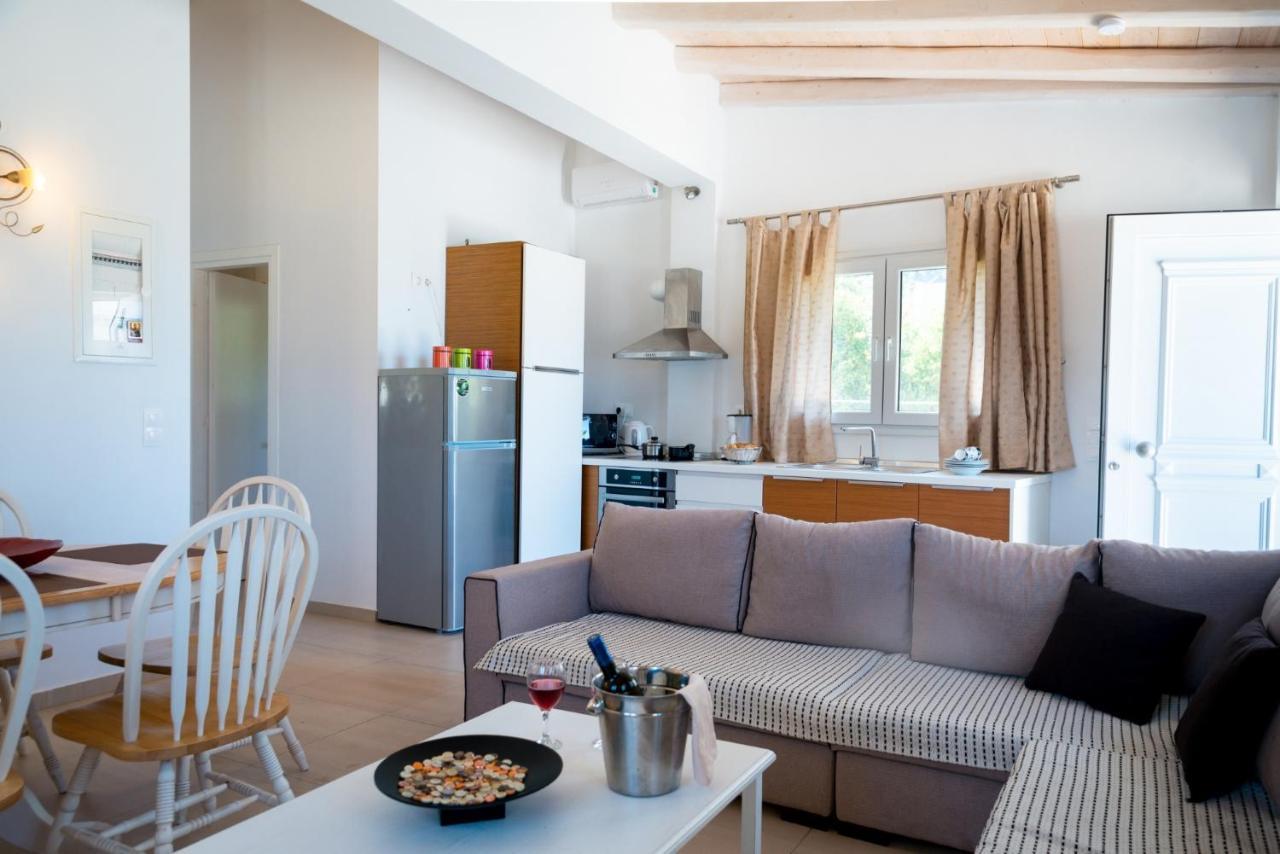 Apartment Sofia - Beachfront Άγιος Σπυρίδωνας Εξωτερικό φωτογραφία
